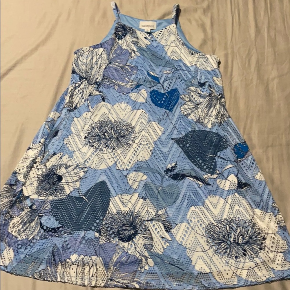 Women’s floral spring dress petite